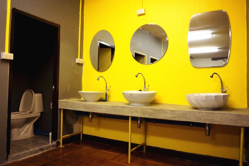 Ideer Hostel Bangkok Exterior photo