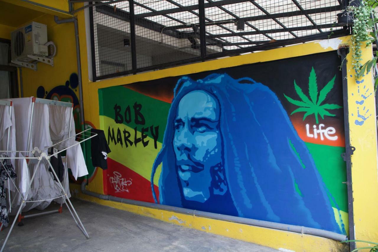 Ideer Hostel Bangkok Exterior photo